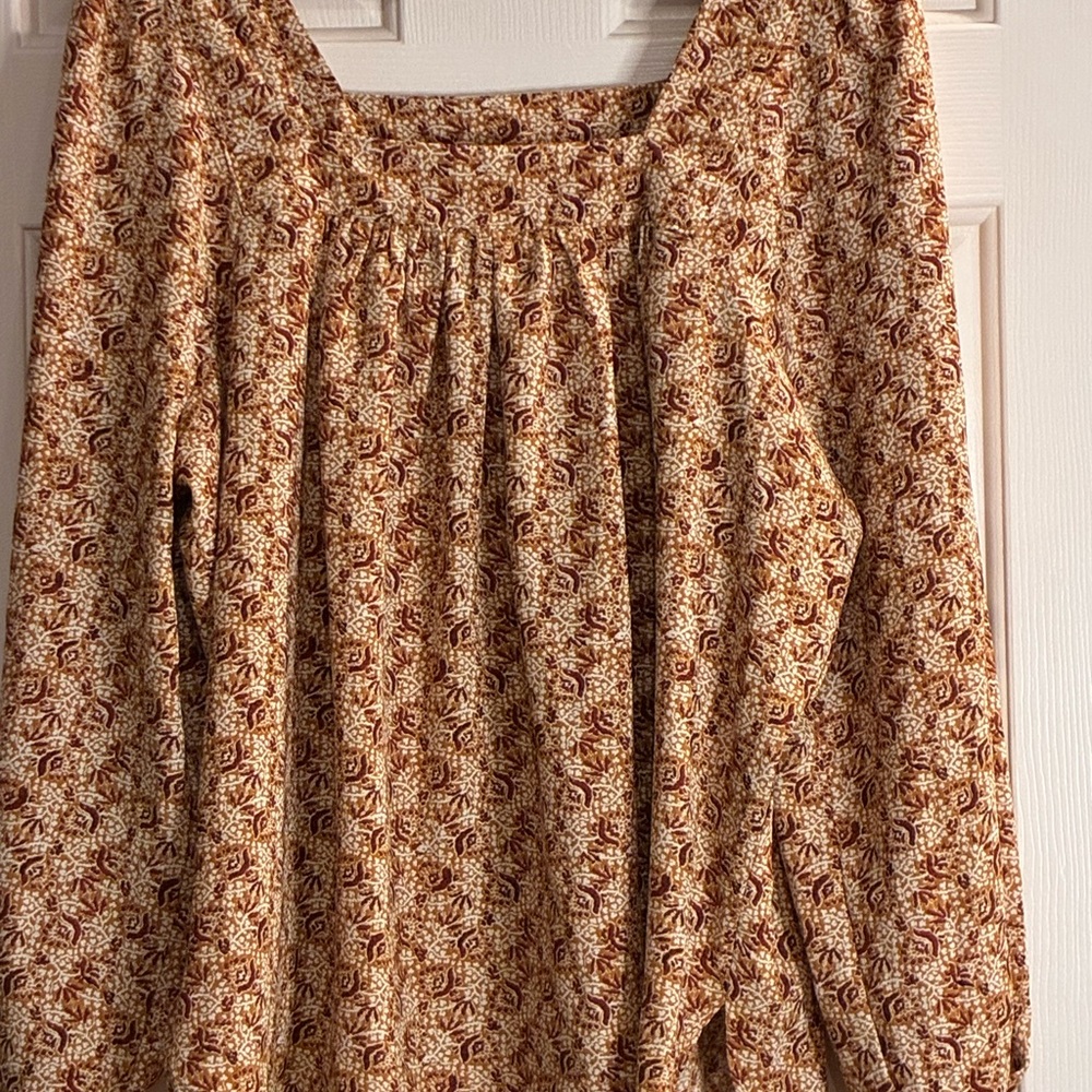 Wonderly Floral Blouse - Brown and Cream - Picture 2 of 9